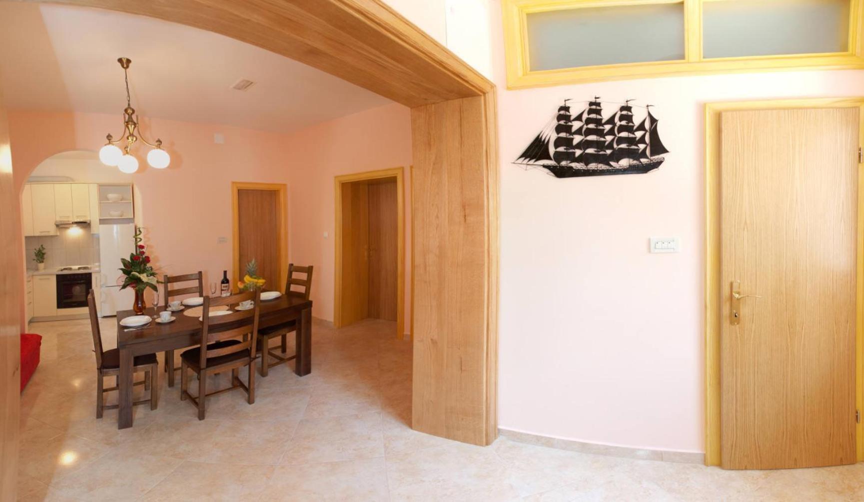 Apartments Beautiful Sandy Beach Split Dış mekan fotoğraf