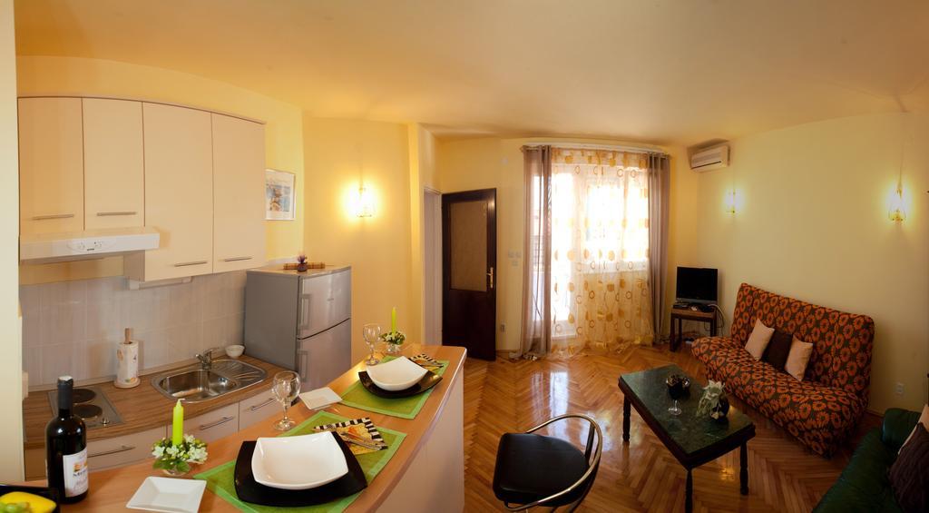 Apartments Beautiful Sandy Beach Split Oda fotoğraf