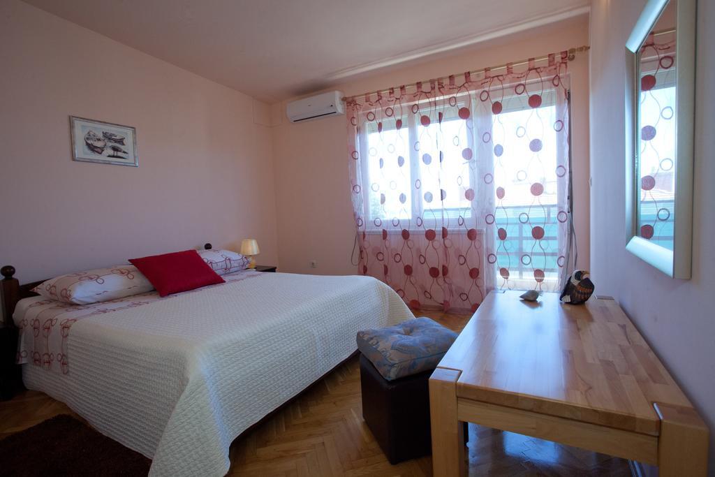 Apartments Beautiful Sandy Beach Split Oda fotoğraf